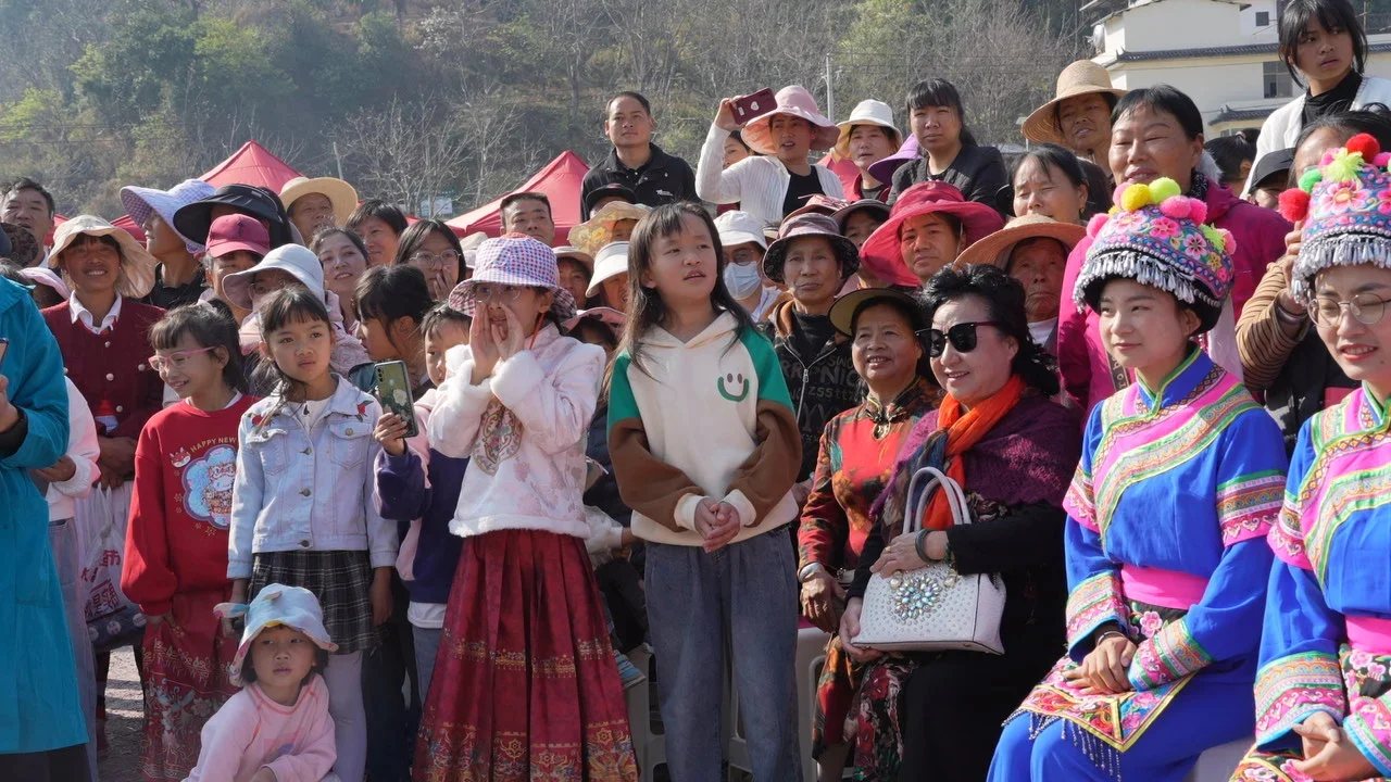 Yangjiang Town Lisu Knife-Pole Festival (Lunar February 8th)