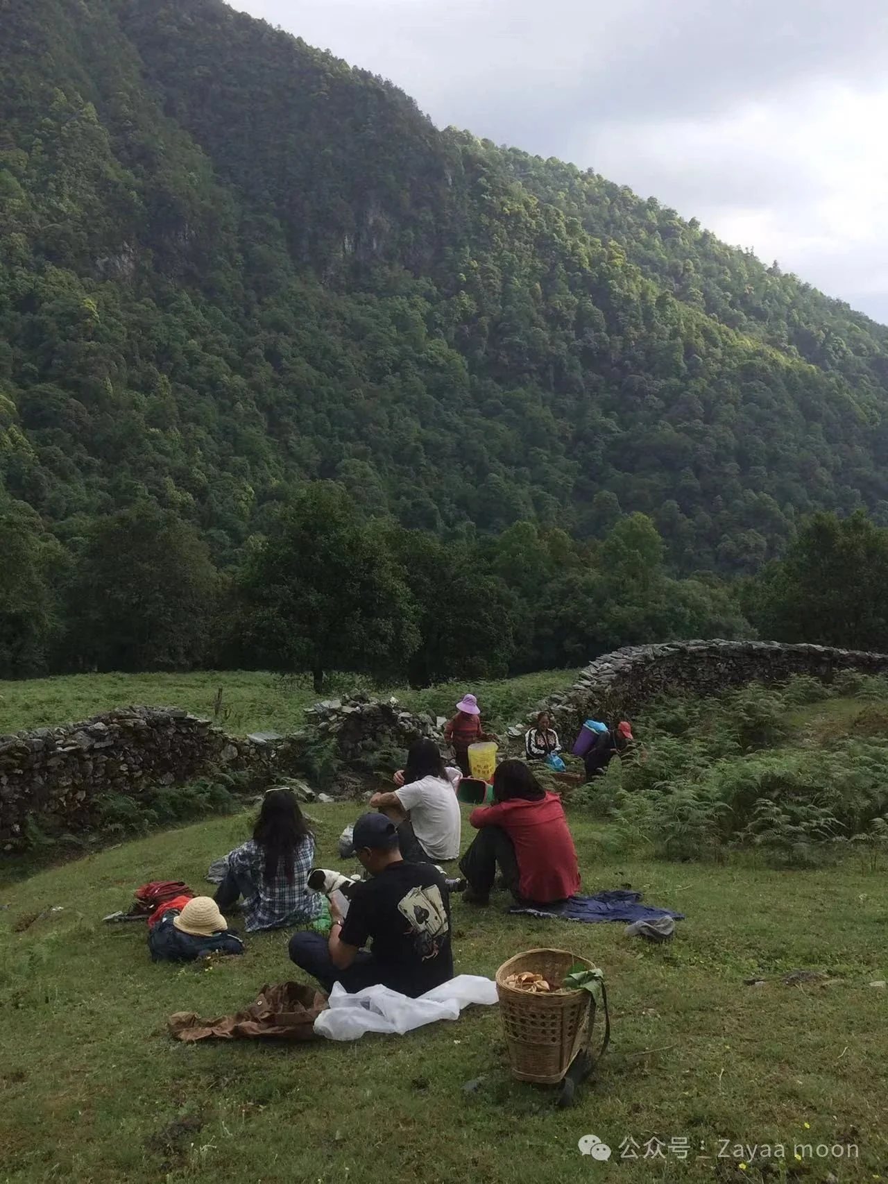 A Day in the Mountain Village of Xipo